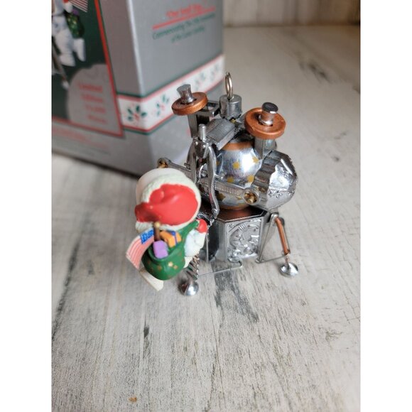 Enesco one small step vintage ornament Xmas moon landing Mouse - Picture 6 of 7